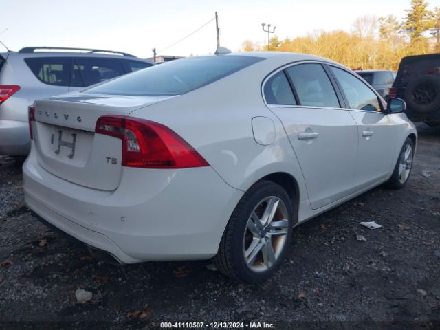 YV126MFK4F1348663 Volvo S60 T5 Premier