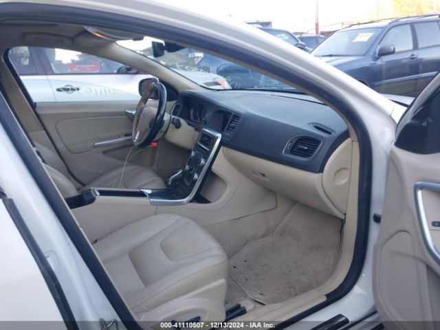 YV126MFK4F1348663 Volvo S60 T5 Premier