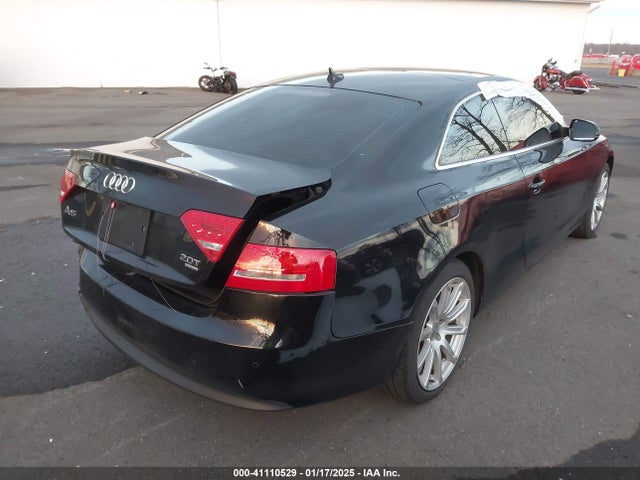 2011 AUDI A5 WAULFAFRXBA054634 Photo 3