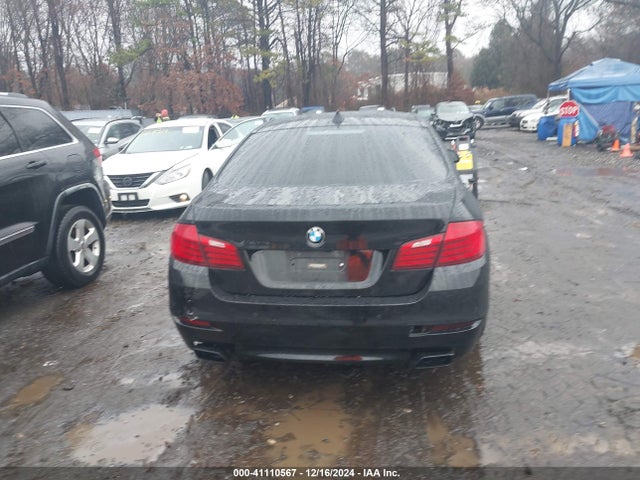 BMW 550i 2015 WBAKN9C58FD682436 Image 16