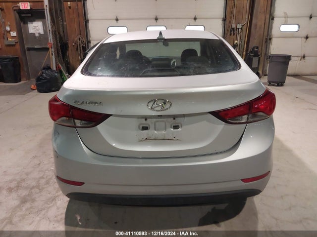 Hyundai ELANTRA SE 2014 5NPDH4AE0EH519717 Image 16