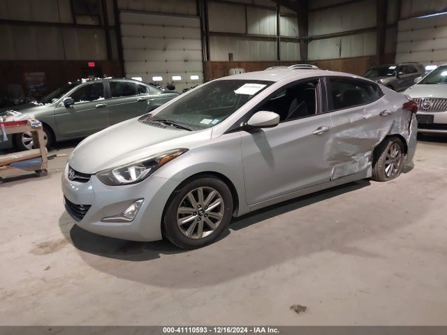 Hyundai ELANTRA SE 2014 5NPDH4AE0EH519717 Image 2
