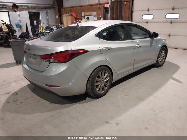 Hyundai ELANTRA SE 2014 5NPDH4AE0EH519717 Image 4