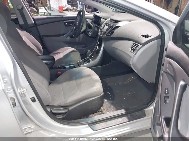 Hyundai ELANTRA SE 2014 5NPDH4AE0EH519717 Image 5