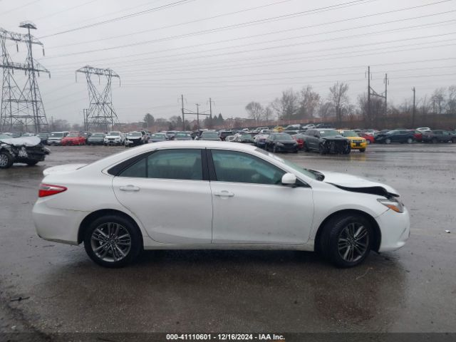 4T1BF1FK8HU691588 Toyota CAMRY SE