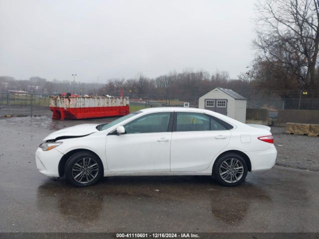 4T1BF1FK8HU691588 Toyota CAMRY SE