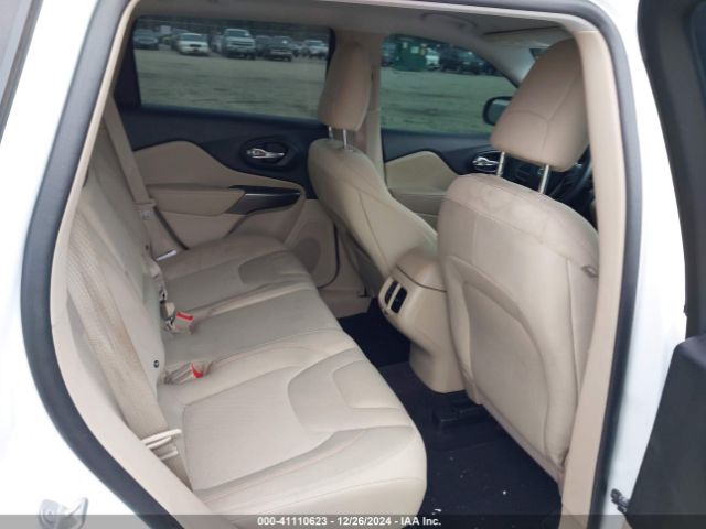 1C4PJMCX5KD124305 Jeep Cherokee Latitude 4x4