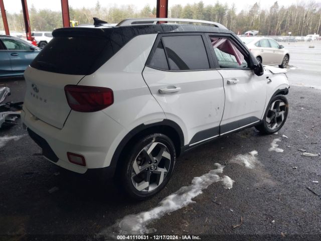KMHRC8A38NU165893 Hyundai Venue Limited