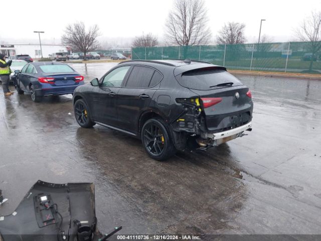 ZASPAKBNXL7C96812 Alfa Romeo Stelvio Ti Awd