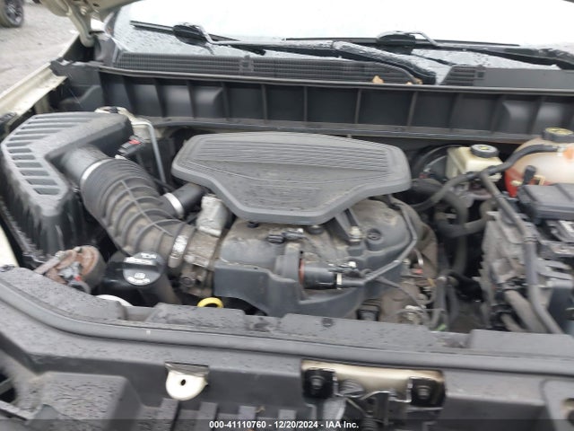 2017 CADILLAC XT5 1GYKNDRS8HZ169500 Photo 9