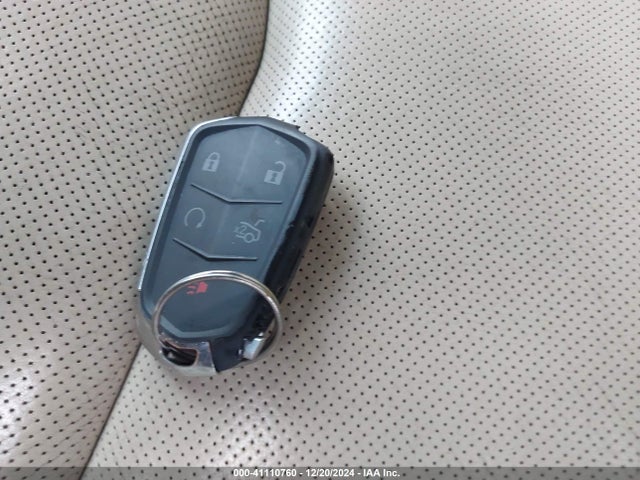 2017 CADILLAC XT5 1GYKNDRS8HZ169500 Photo 10