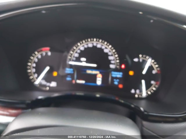 2017 CADILLAC XT5 1GYKNDRS8HZ169500 Photo 6