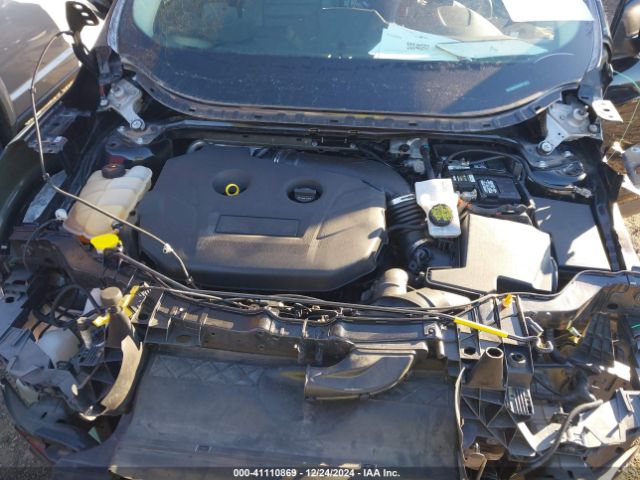 1FMCU0J90GUC62887 Ford Escape Titanium