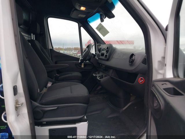 W2Y4ECHY8LT038477 Freightliner Sprinter 2500 High Roof V6