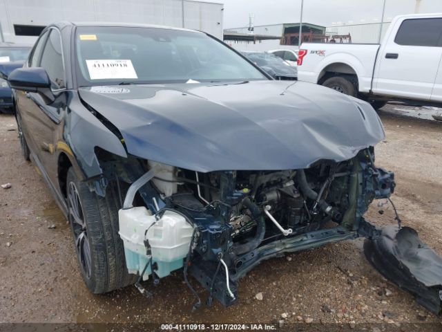 4T1B11HKXJU580722 Toyota CAMRY SE