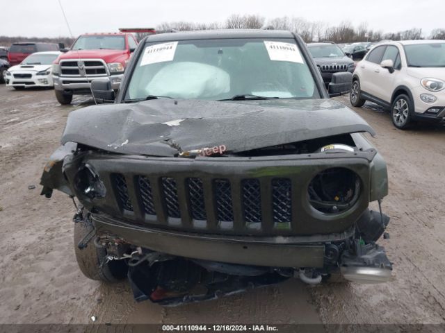 1C4NJRBB4GD769917 Jeep Patriot 75th Anniversary