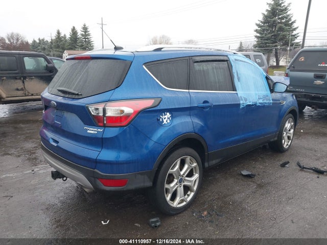Ford Escape Titanium 2017 1FMCU9J92HUB01303 Image 4