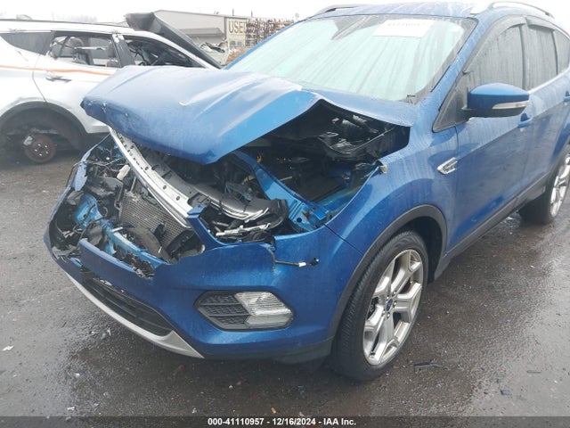 Ford Escape Titanium 2017 1FMCU9J92HUB01303 Image 6