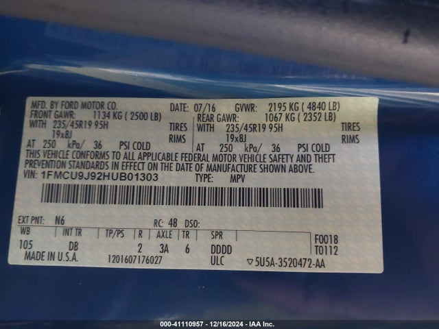 Ford Escape Titanium 2017 1FMCU9J92HUB01303 Image 9