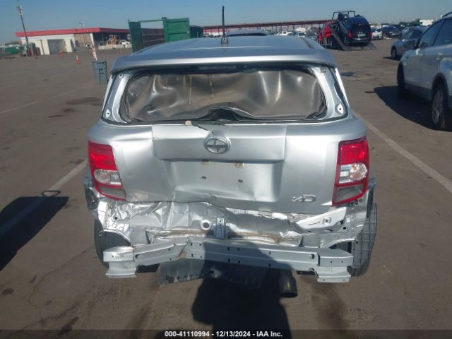 JTKKUPB45E1041952 Scion XD