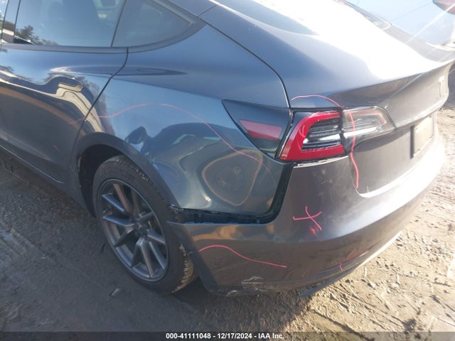 2022 TESLA MODEL 3 5YJ3E1EB8NF118661 Photo 5