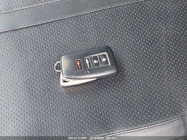 JTHBK1GG2E2104169 Lexus ES 350