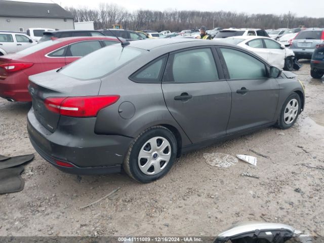 1FADP3E2XGL208183 Ford FOCUS S