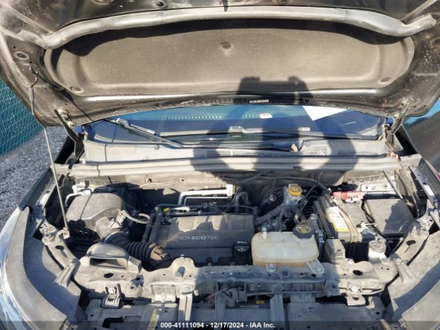 3GNCJKSB4JL262507 Chevrolet TRAX LS