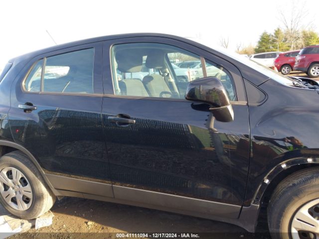 3GNCJKSB4JL262507 Chevrolet TRAX LS