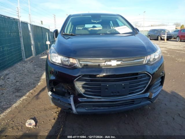 3GNCJKSB4JL262507 Chevrolet TRAX LS