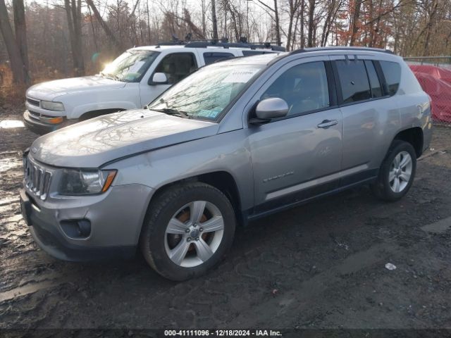 1C4NJDEB8GD782720 Jeep Compass Latitude