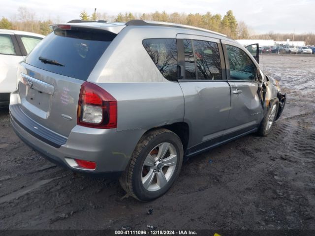 1C4NJDEB8GD782720 Jeep Compass Latitude