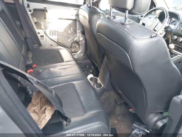 1C4NJDEB8GD782720 Jeep Compass Latitude