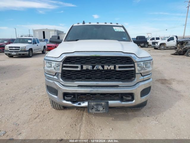 3C6UR5HJ7MG525048 RAM 2500 Tradesman  4x4 8' Box