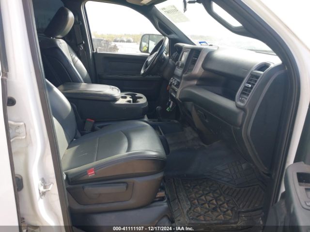 3C6UR5HJ7MG525048 RAM 2500 Tradesman  4x4 8' Box