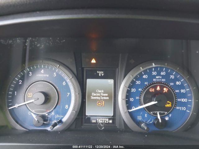 5TDYK3DC7FS555763 Toyota Sienna Xle 8 Passenger