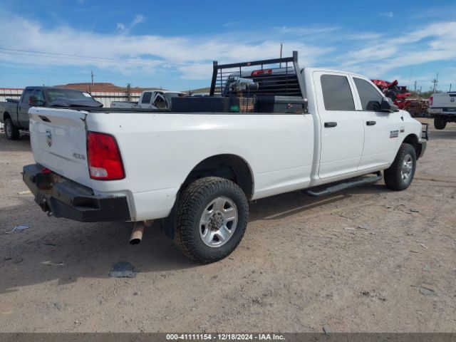 3C6UR5HJ4JG284304 RAM 2500 Tradesman  4x4 8' Box