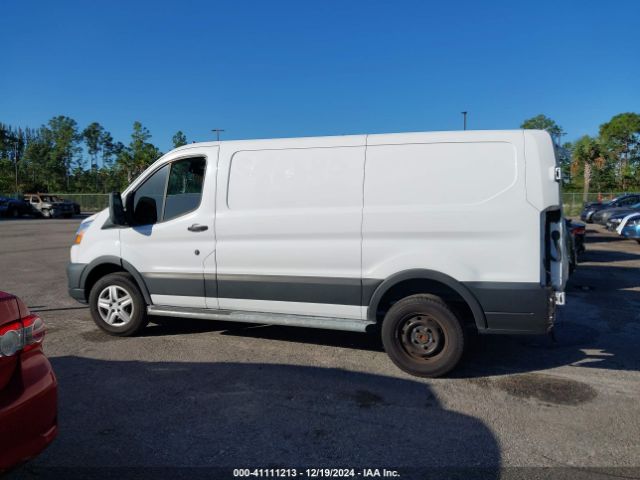 1FTBR1Y87NKA30199 Ford Transit-250 Cargo Van