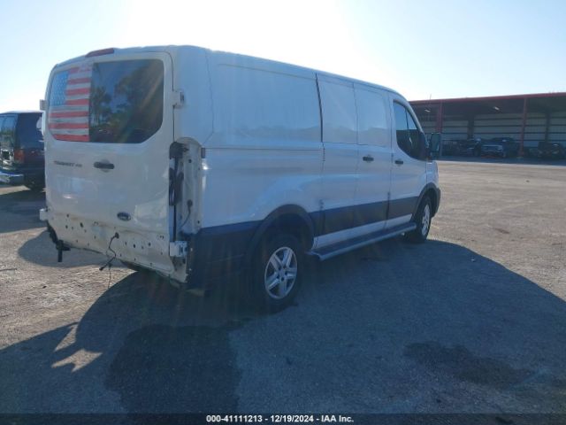 1FTBR1Y87NKA30199 Ford Transit-250 Cargo Van