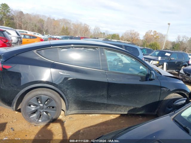 7SAYGDEE3RA329560 Tesla Model Y Long Range Dual Motor All-wheel Drive
