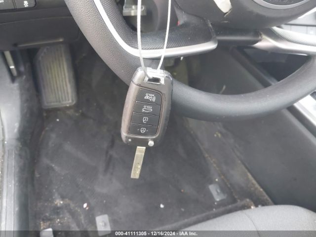 KMHLL4AG3PU548130 Hyundai ELANTRA SE