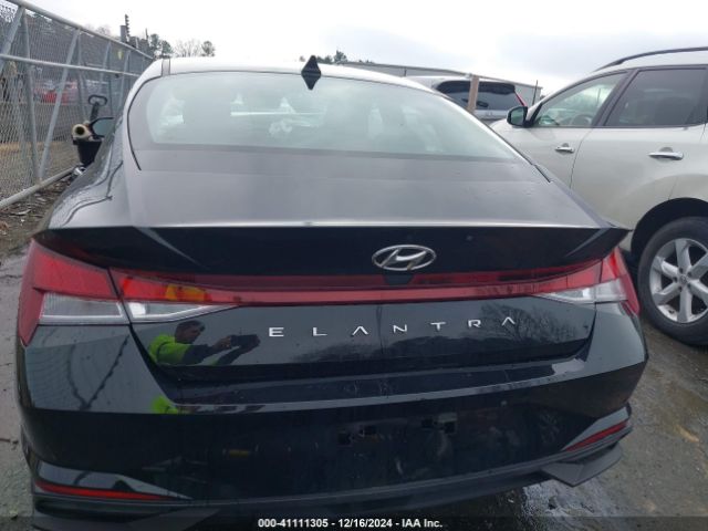 KMHLL4AG3PU548130 Hyundai ELANTRA SE