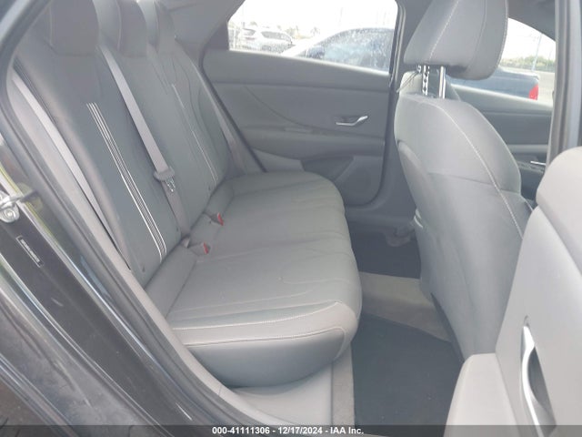 Hyundai ELANTRA SEL 2022 5NPLM4AG4NH076710 Image 8