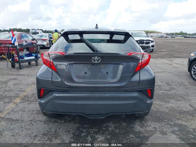 Toyota C-HR LE 2021 NMTKHMBX9MR128502 Image 16
