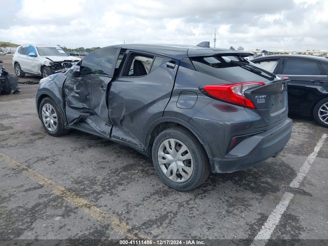NMTKHMBX9MR128502 Toyota C-HR LE