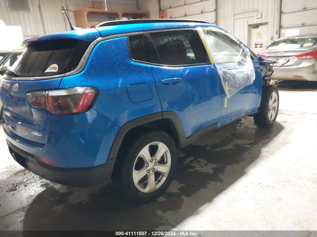 Jeep Compass Latitude 4x4 2019 3C4NJDBB6KT761159 Image 4