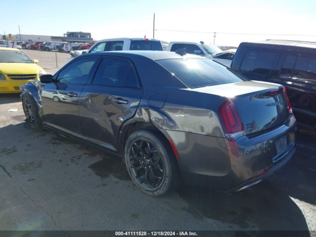 2020 CHRYSLER 300 2C3CCARG8LH225670 Photo 2