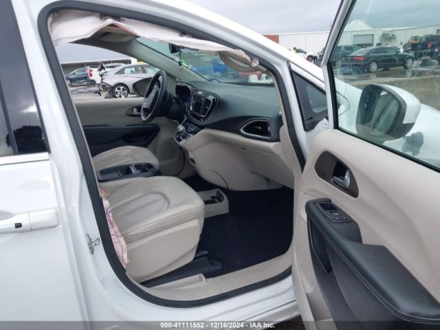 2C4RC1DG8MR503010 Chrysler Voyager Lxi
