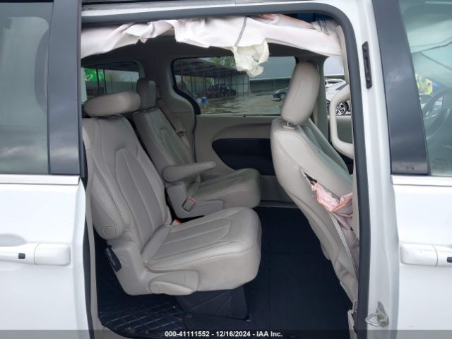 2C4RC1DG8MR503010 Chrysler Voyager Lxi