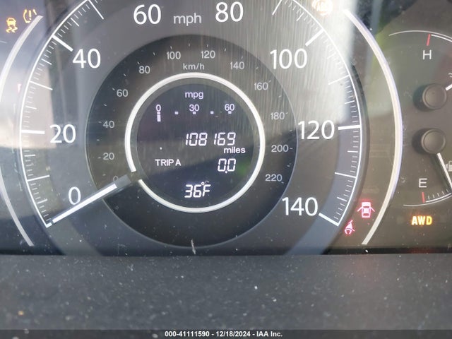 41111590 :رقم المزاد ، 5J6RM4H30FL112705 vin ، 2015 Honda Cr-v Lx مزاد بيع